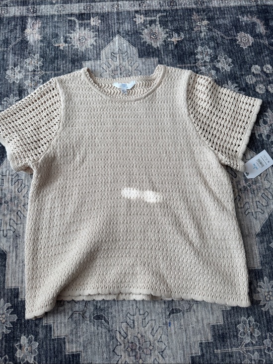 Time and Tru Tops - Time and Tru Beige Crochet Short Sleeve Knit Top